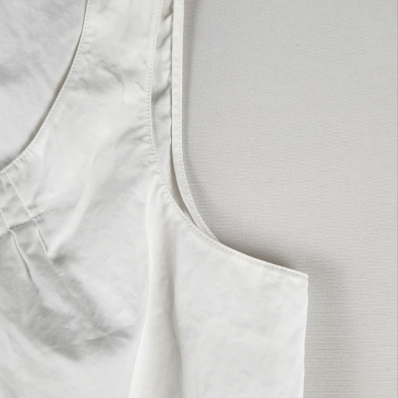 Talbots Petites Sleeveless Top Pleated Scoop Neck Tank Blouse Cream 12P Cotton - Picture 6 of 10